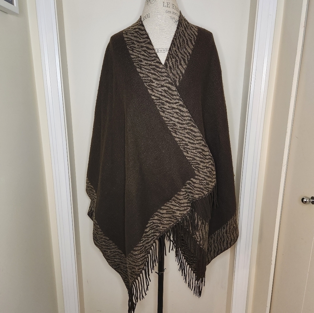 Vintage Reversible Knit Cape Shawl